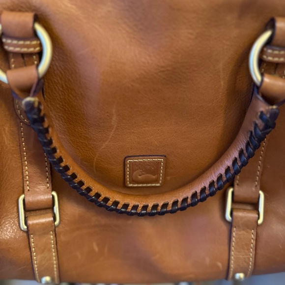 Dooney and Bourne florentine satchel with wallet - Picture 3 of 8